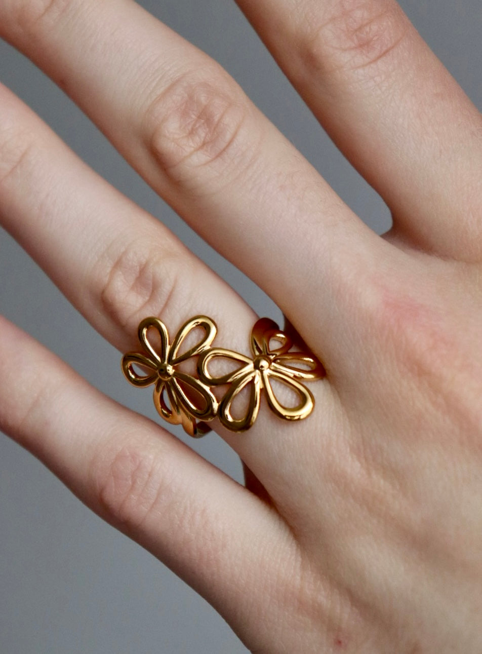 blossom glow⎢goldener Ring