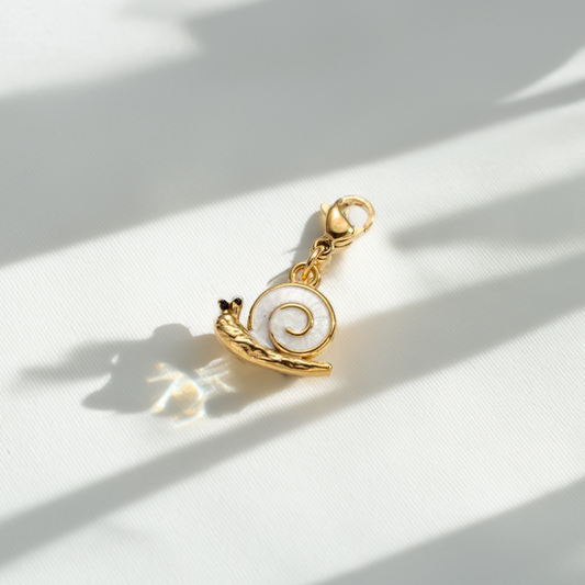 schnecke⎢goldener charm