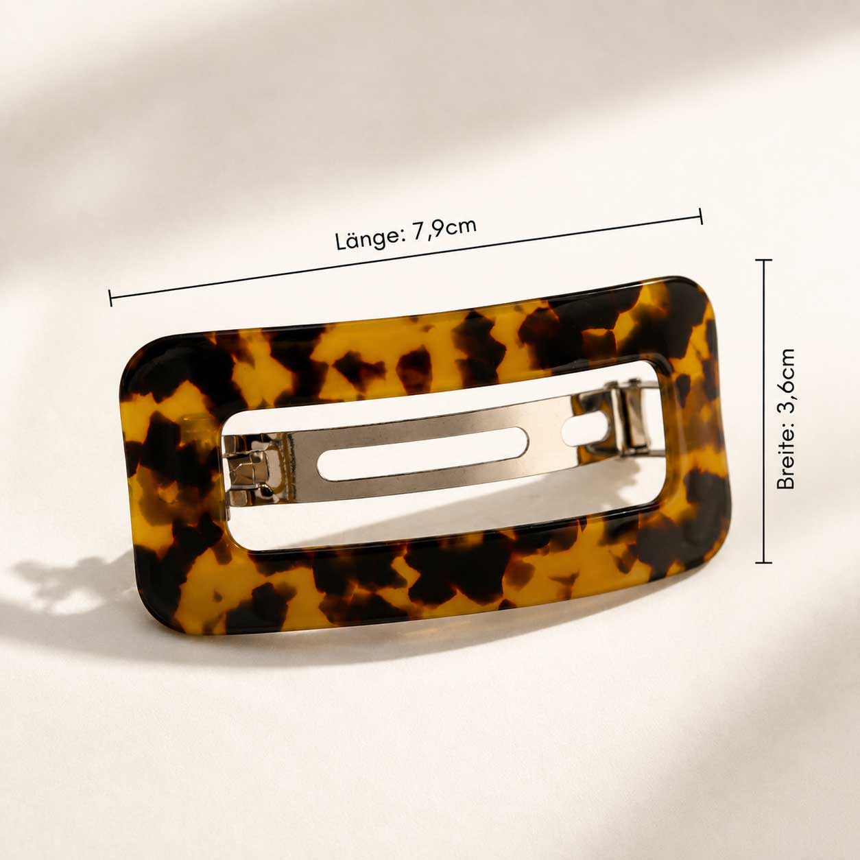 Haarspange Amber Frame rechteckig aus Acryl in Braun von Saltyblush – minimalistisch, 7,9 x 3,6 cm
