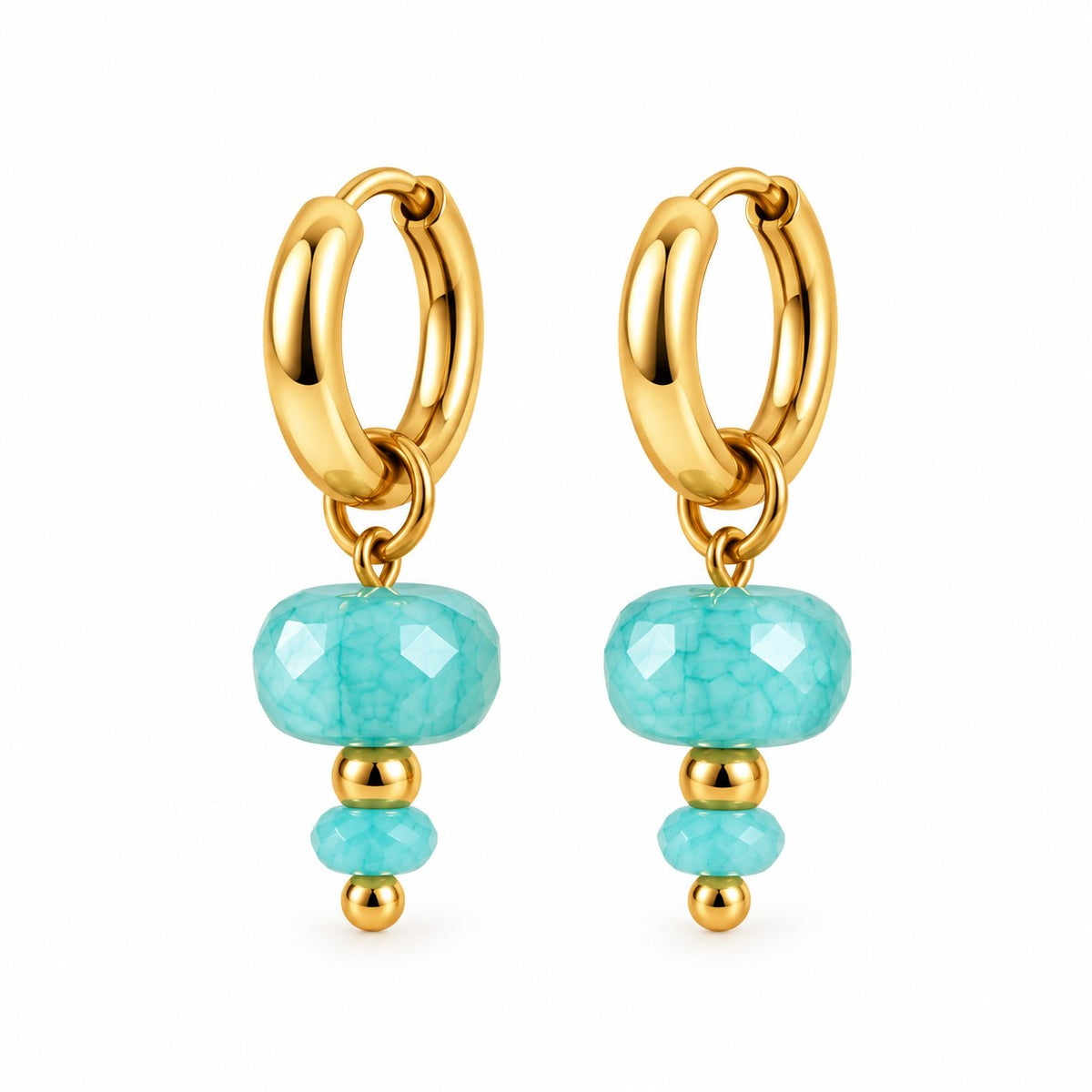 Produktbild aqua drop⎢goldene Ohrringe auf weißem Hintergrund 