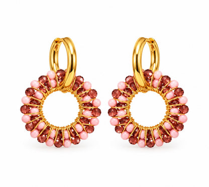 Produktbild blush beaded hoops⎢goldene Ohrringe auf weißem Hintergrund 