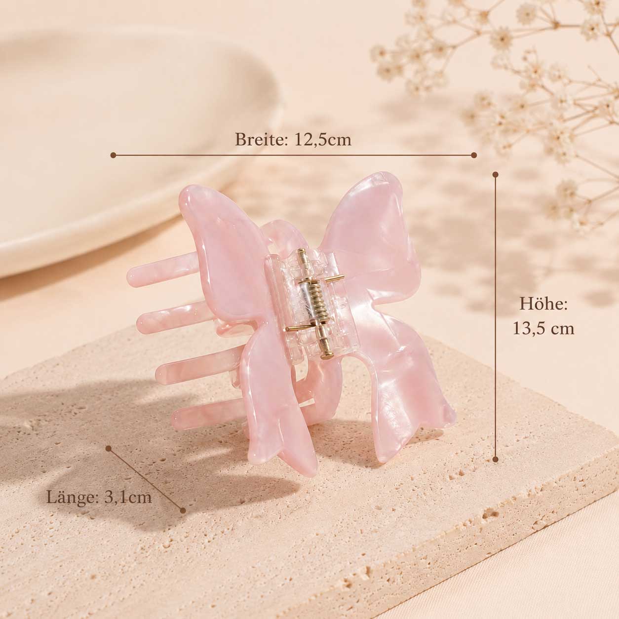 Rosafarbene Schleifen-Haarklammer mit Maßangaben – Breite 12,5 cm, Höhe 13,5 cm, Länge 3,1 cm – Saltyblush
