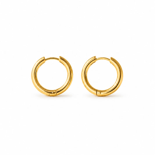 Produktbild golden hoop⎢goldene Ohrringe auf weißem Hintergrund 