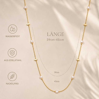 Golden Pearl Halskette Länge 39–45 cm verstellbar – goldene Edelstahlkette mit weißen Perlen und Plättchen, wasserfest, nickelfrei, aus Edelstahl, von Saltyblush
