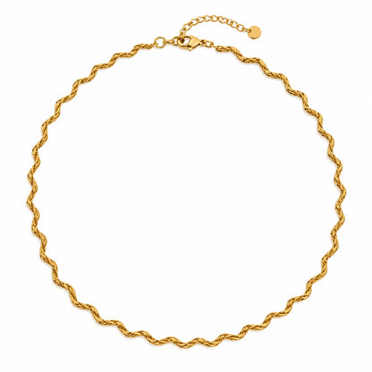 Produktbild ocean line⎢goldene Halskette auf weißem Hintergrund 
