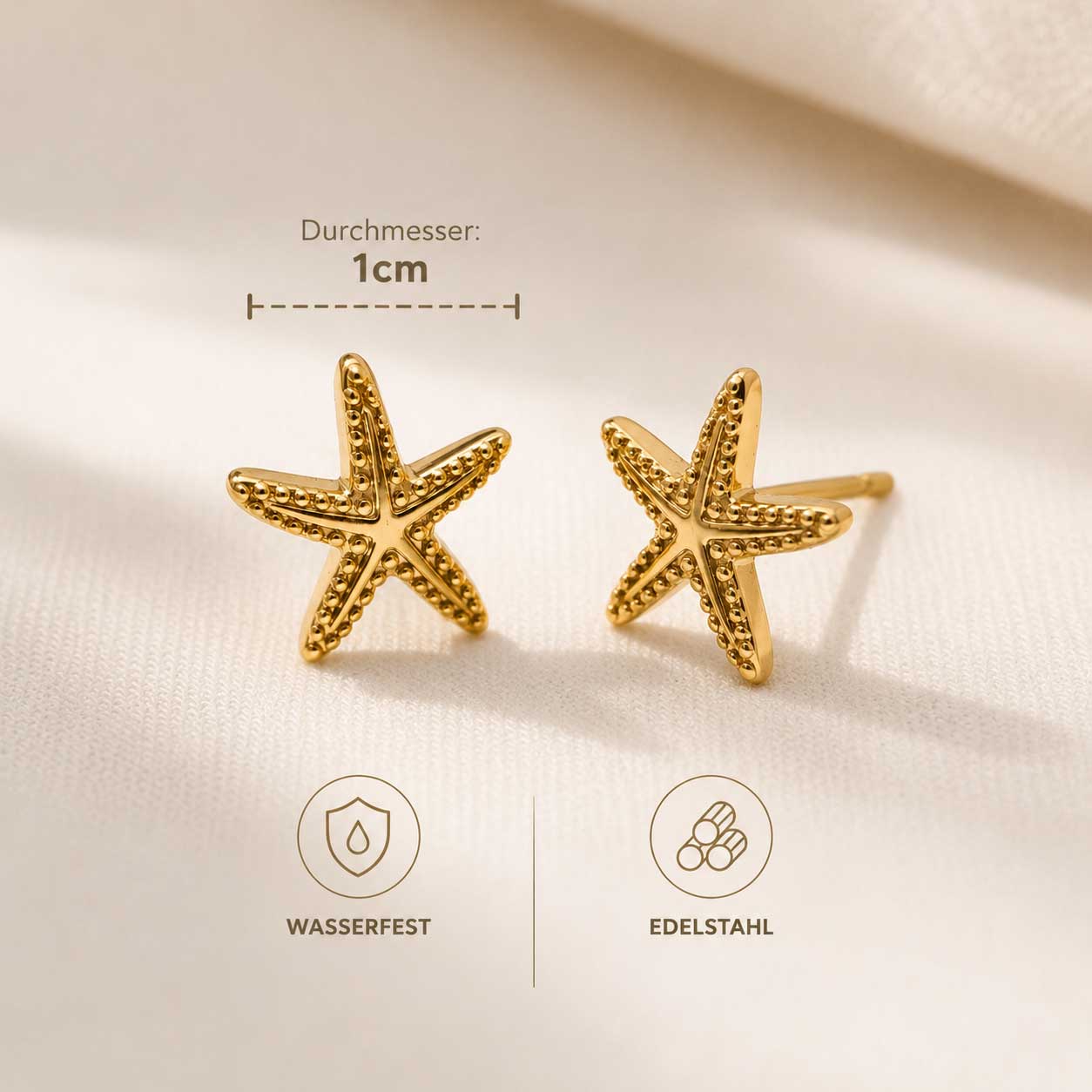 Sea Spirit Ohrringe Durchmesser 1 cm – goldene Seestern Stecker aus Edelstahl, wasserfest, nickelfrei, von Saltyblush, Infografik mit Größenangabe
